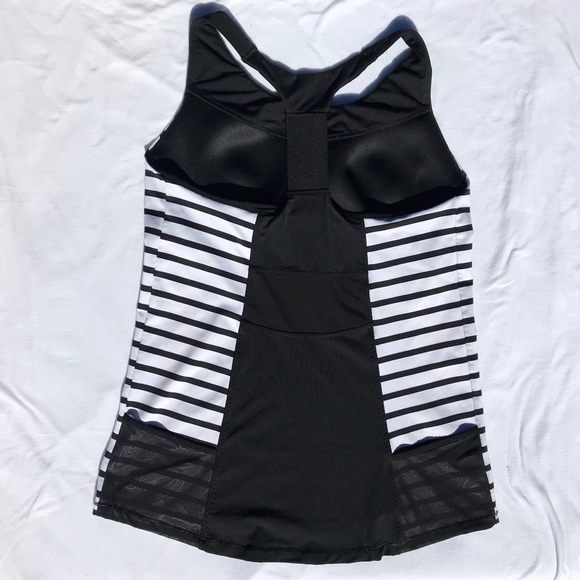 Athleta Ace Racer Stripe Built-in Bra Tank - Picture 5 of 7